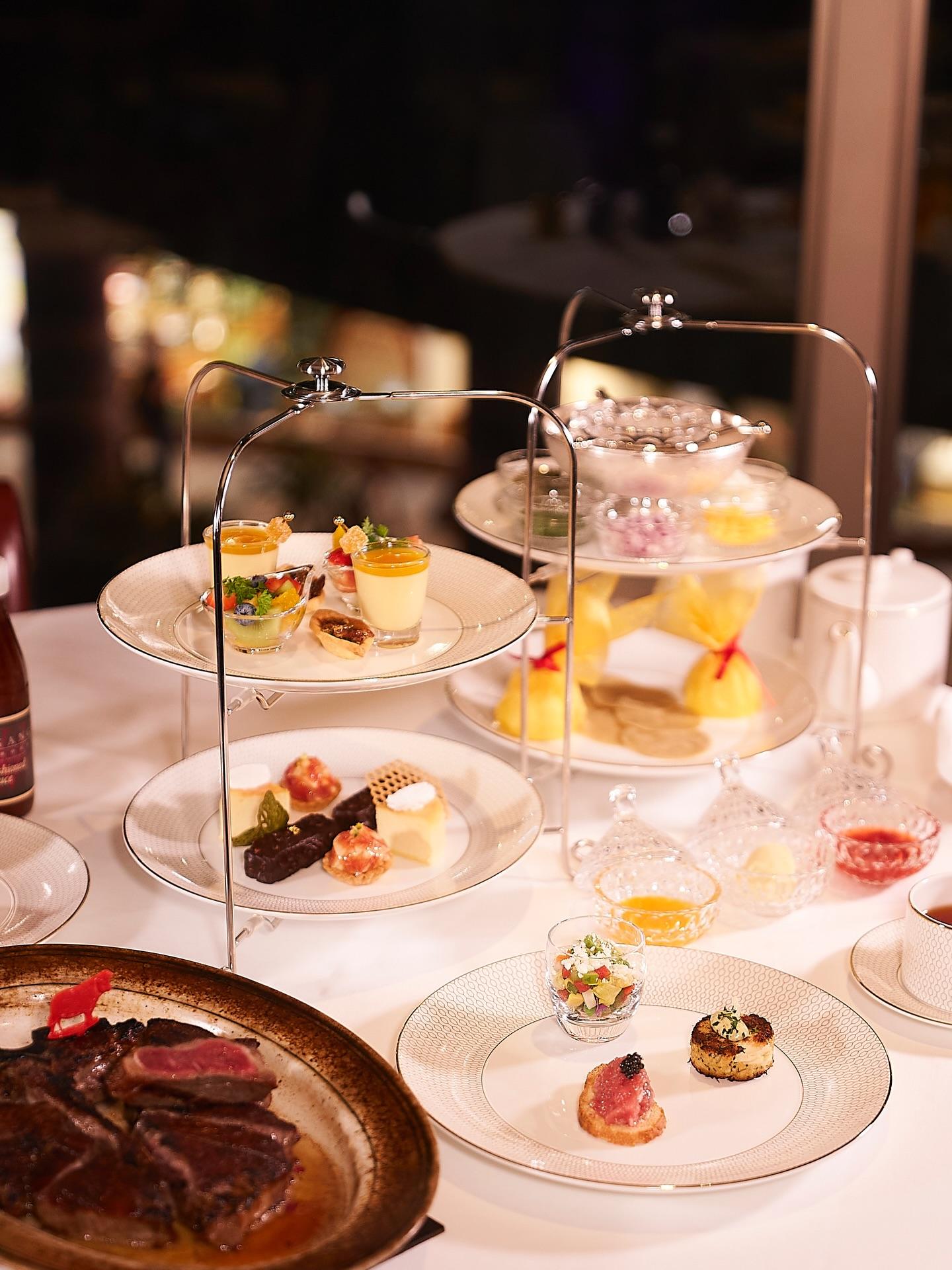 【福岡店】大人の夜を締めくくる、「夜景の肉食ハイティー」はもうお試しになりましたでしょうか？